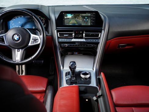 Used 2019 BMW M850i xDrive Coupe w/ Comfort Seating Package image 21