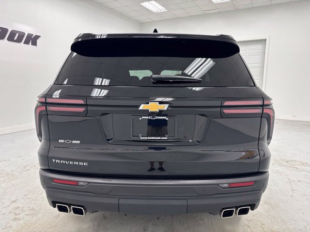 Used 2024 Chevrolet Traverse LS w/ LPO, Floor Liner Package FWD image 6