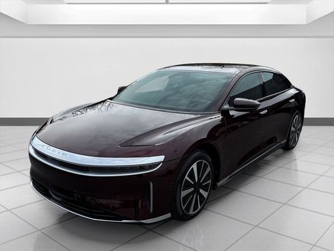 Used 2024 Lucid Air Touring image 3
