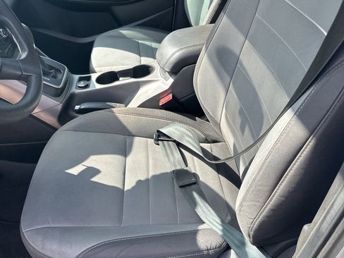 Used 2013 Ford Escape SE image 6