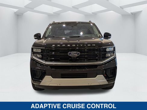 New 2025 Ford Expedition Max Platinum w/ Platinum Ultimate Package image 9