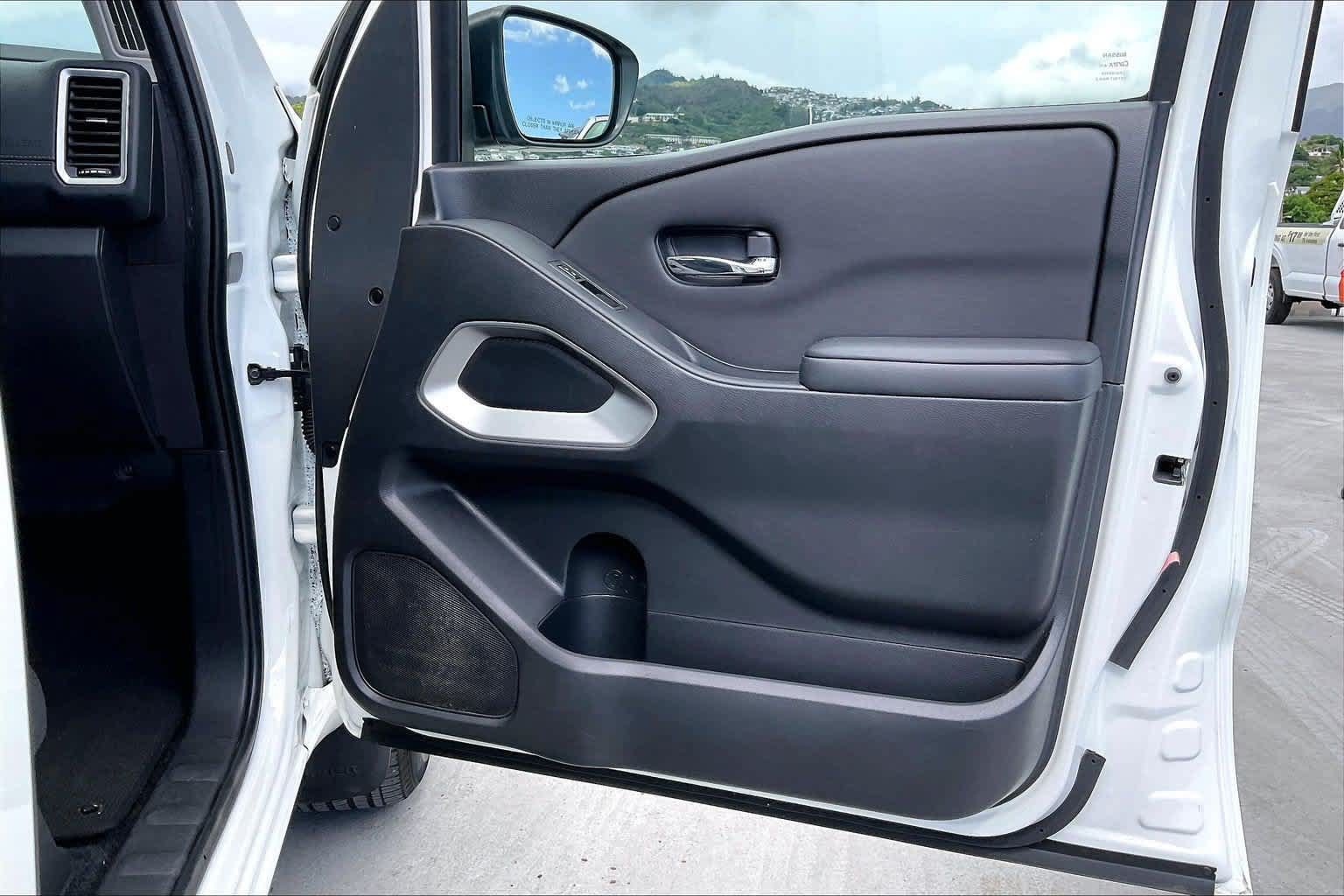 Used 2023 Nissan Frontier SV AWD/4WD image 28