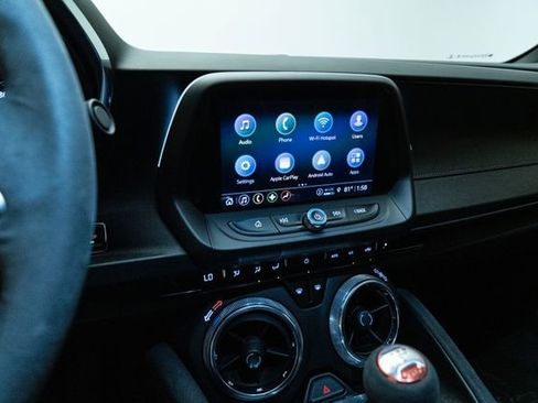 Used 2022 Chevrolet Camaro SS image 25