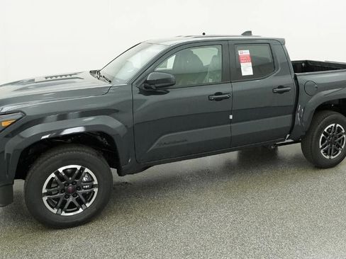 New 2026 Toyota Tacoma TRD Sport AWD/4WD image 2
