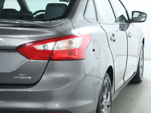 Used 2013 Ford Focus SE image 44