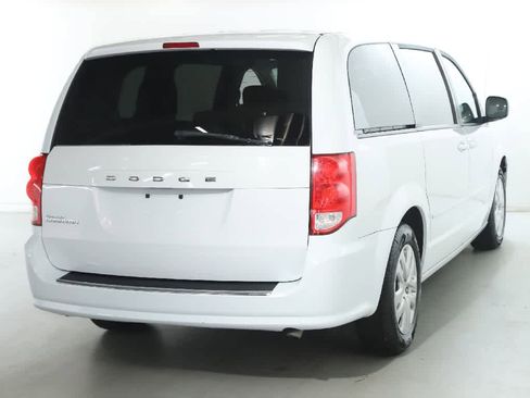 Used 2016 Dodge Grand Caravan SE w/ Quick Order Package 29E SE FWD image 44