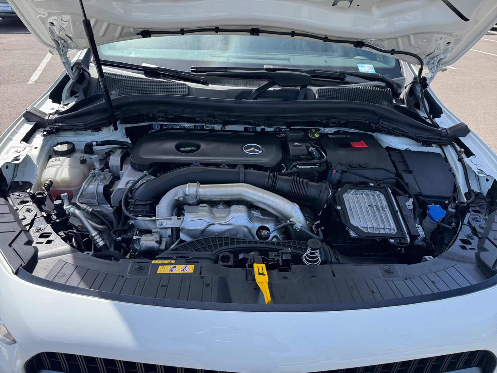 Used 2025 Mercedes-Benz GLA 250 4MATIC image 21