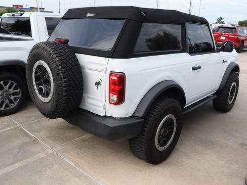 Used 2023 Ford Bronco 2-Door image 11