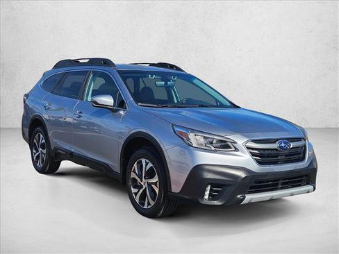 Used 2020 Subaru Outback Limited w/ Popular Package #2 image 3