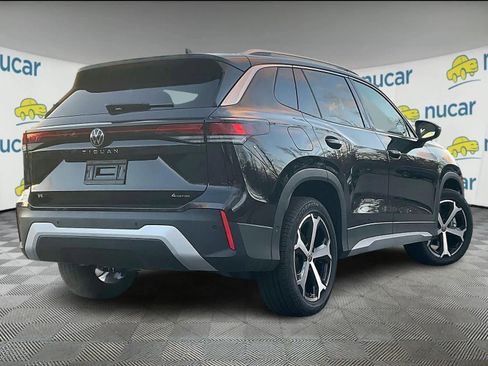 New 2026 Volkswagen Tiguan SE image 7