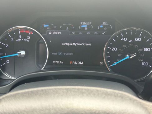 Certified 2022 Ford F250 Lariat w/ Lariat Value Package image 19