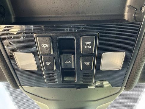 Used 2021 Volkswagen Jetta GLI Autobahn image 21