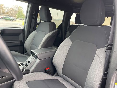 Used 2025 Ford Bronco Big Bend image 12