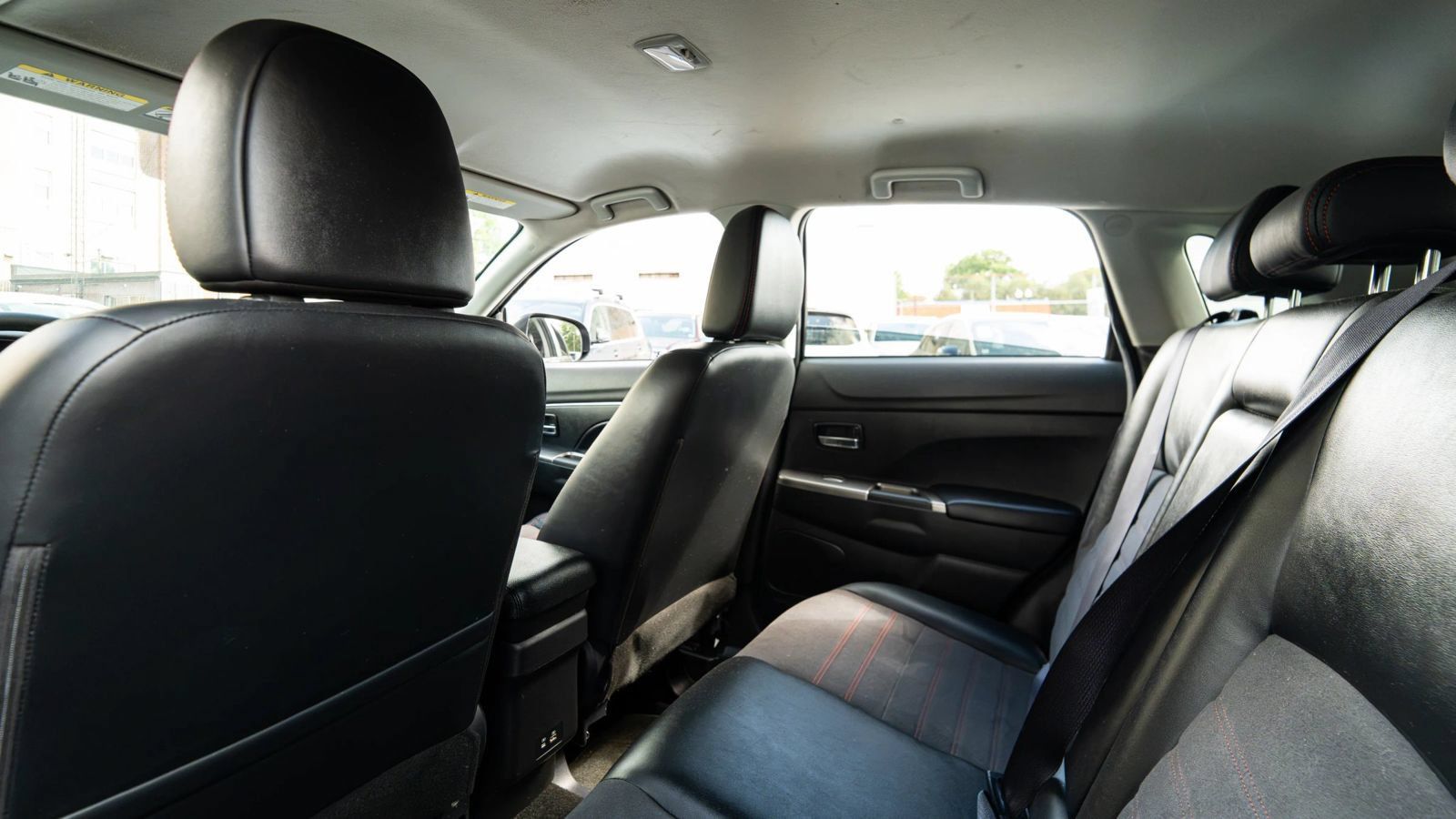 Used 2023 Mitsubishi Outlander Sport SE AWD/4WD image 23