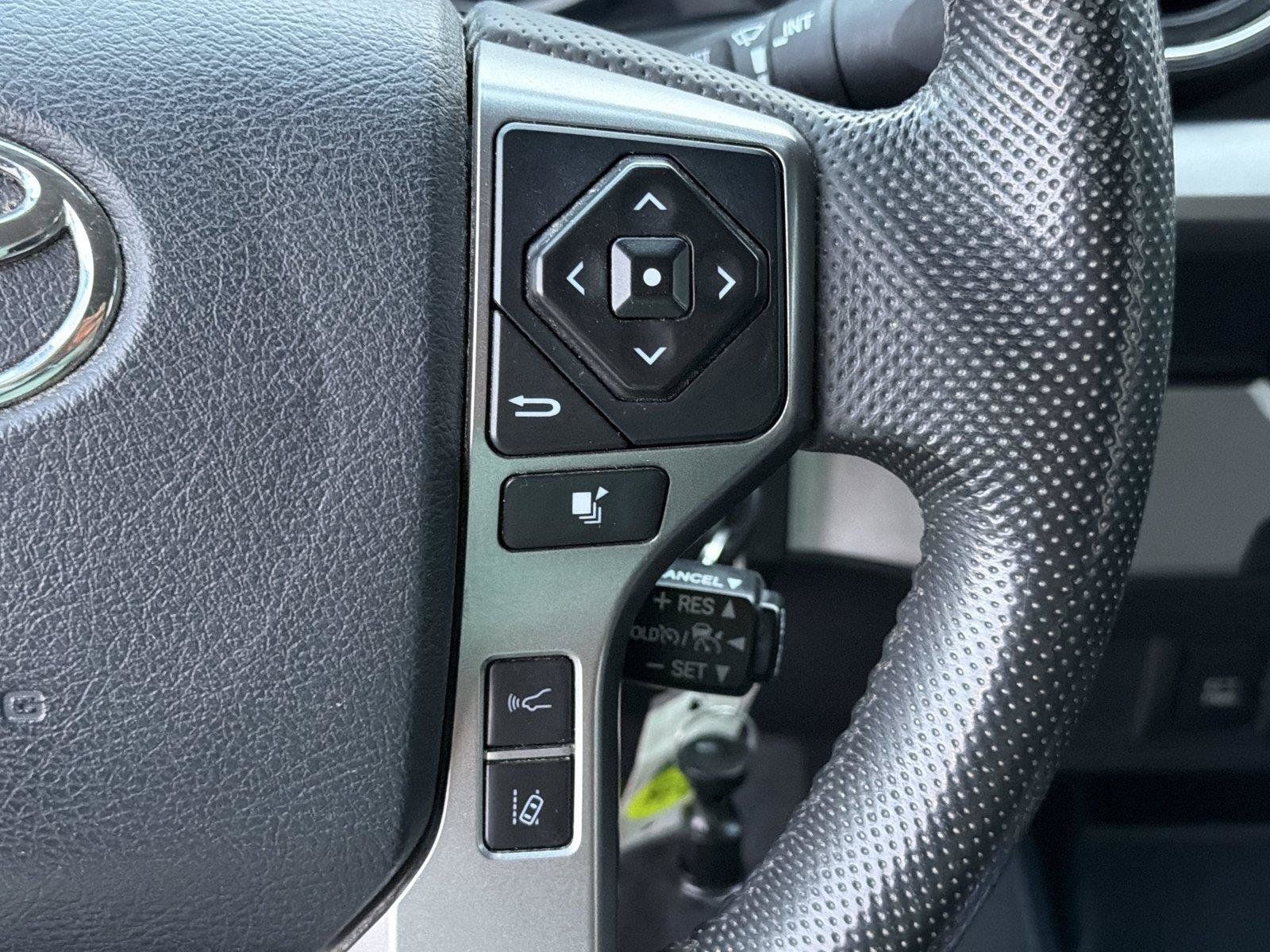 Used 2019 Toyota Tacoma SR5 RWD image 25
