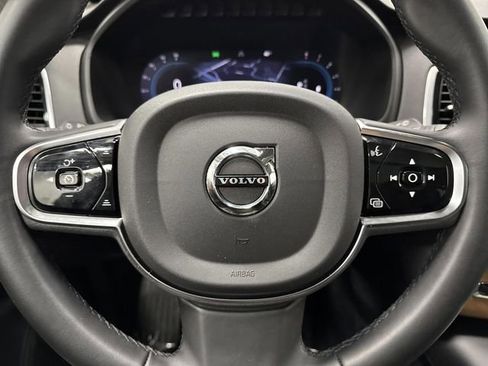 Used 2024 Volvo XC90 B5 Plus image 18