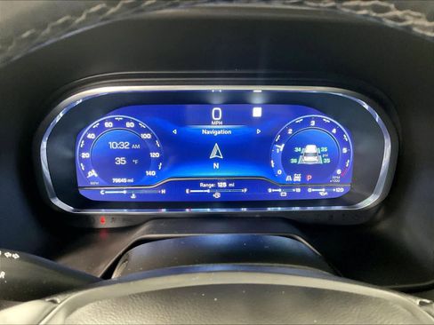 Used 2023 Chevrolet Tahoe Z71 w/ Luxury Package image 26