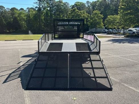 New 2025 Chevrolet Low Cab Forward RWD image 16