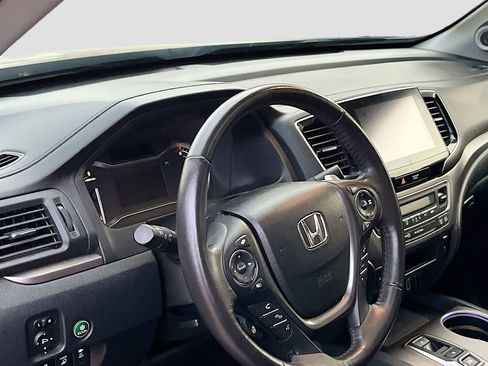 Used 2023 Honda Ridgeline RTL-E image 9