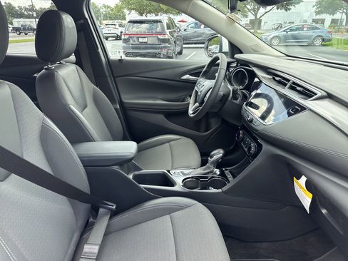 Used 2023 Buick Encore GX Preferred w/ Cold Weather Comfort Package image 31