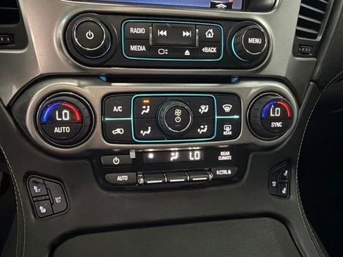 Used 2015 Chevrolet Tahoe LTZ RWD image 23