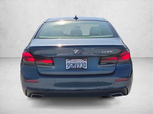 Used 2023 BMW 530i w/ Convenience Package RWD image 7