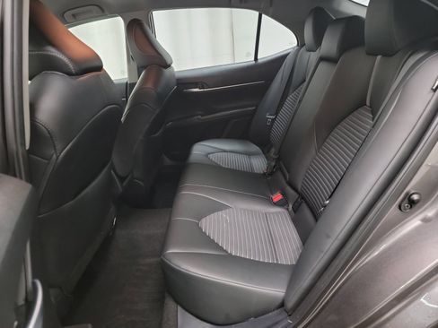 Used 2023 Toyota Camry SE image 27