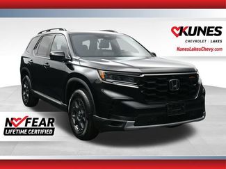 Used 2025 Honda Pilot TrailSport video 1