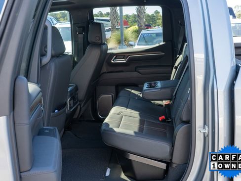 Used 2025 Chevrolet Silverado 1500 High Country w/ Technology Package image 20