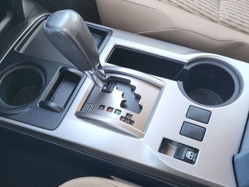 Used 2018 Toyota 4Runner SR5 image 20