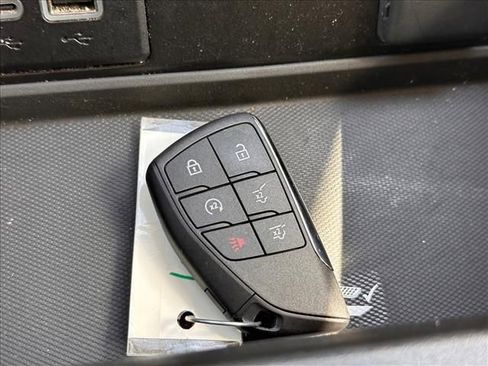 Certified 2023 GMC Yukon XL Denali w/ Denali Reserve Package image 32