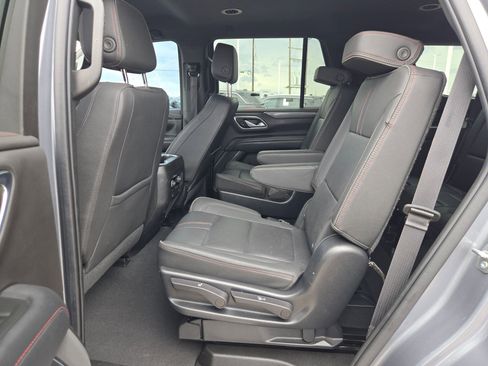 Used 2022 Chevrolet Tahoe RST w/ Luxury Package image 12