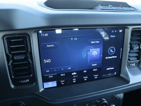 New 2025 Ford Bronco 4-Door image 5