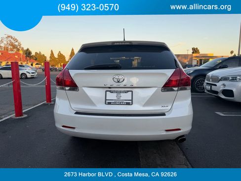 Used 2015 Toyota Venza XLE w/ XLE Premium Package image 5