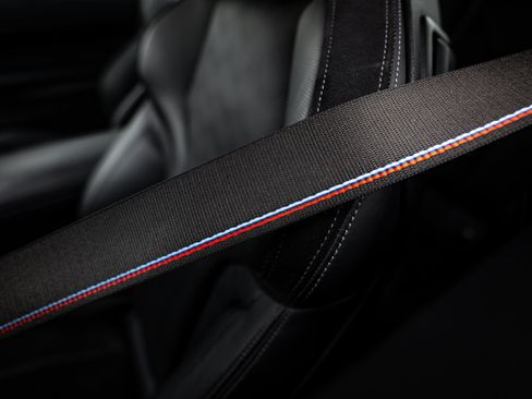 Used 2021 BMW M4 Competition w/ Executive Package RWD image 21