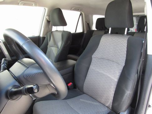 Certified 2020 Toyota 4Runner SR5 image 11