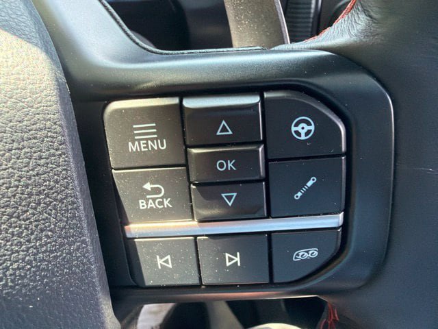 Used 2025 Ford F150 Raptor AWD/4WD image 23