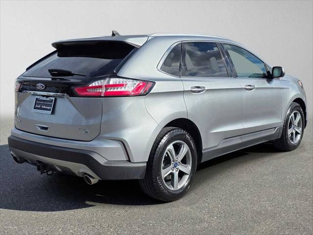 Used 2020 Ford Edge SEL w/ Convenience Package AWD/4WD image 3