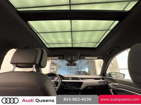 Certified 2024 Audi Q8 e-tron Premium Plus w/ Premium Plus Package AWD/4WD image 15