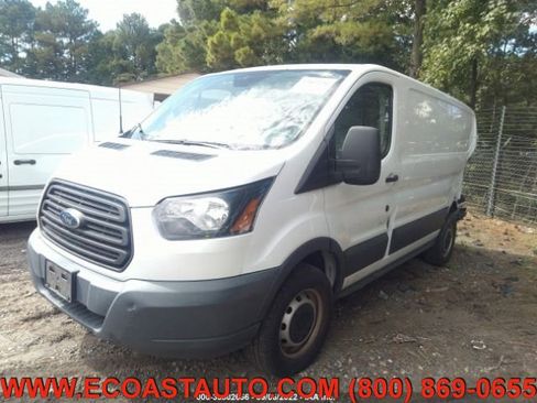 Used 2017 Ford Transit 250 130 Low Roof image 3