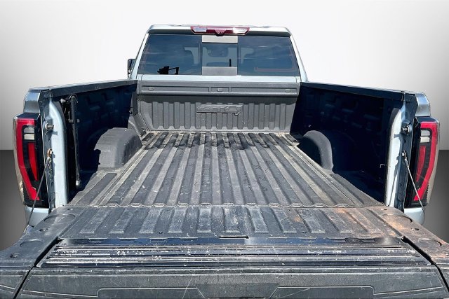 Used 2024 GMC Sierra 2500 AT4 w/ AT4 Premium Plus Package AWD/4WD image 28
