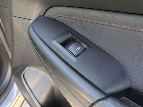 Used 2023 Chevrolet TrailBlazer RS w/ Convenience Package FWD image 34