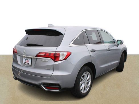 Used 2017 Acura RDX AWD image 4