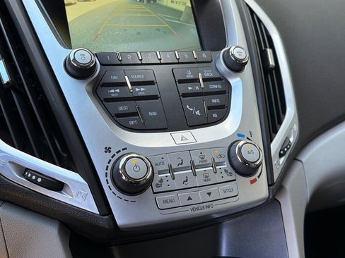 Used 2017 GMC Terrain SLT w/ Driver Alert Package I AWD/4WD image 27