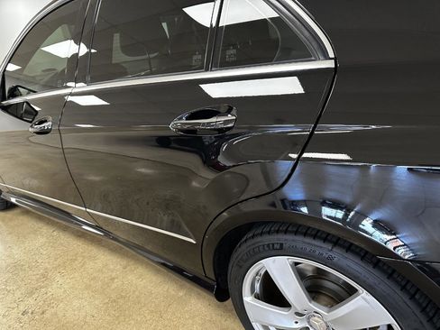 Used 2011 Mercedes-Benz E 350 4MATIC Sedan image 38