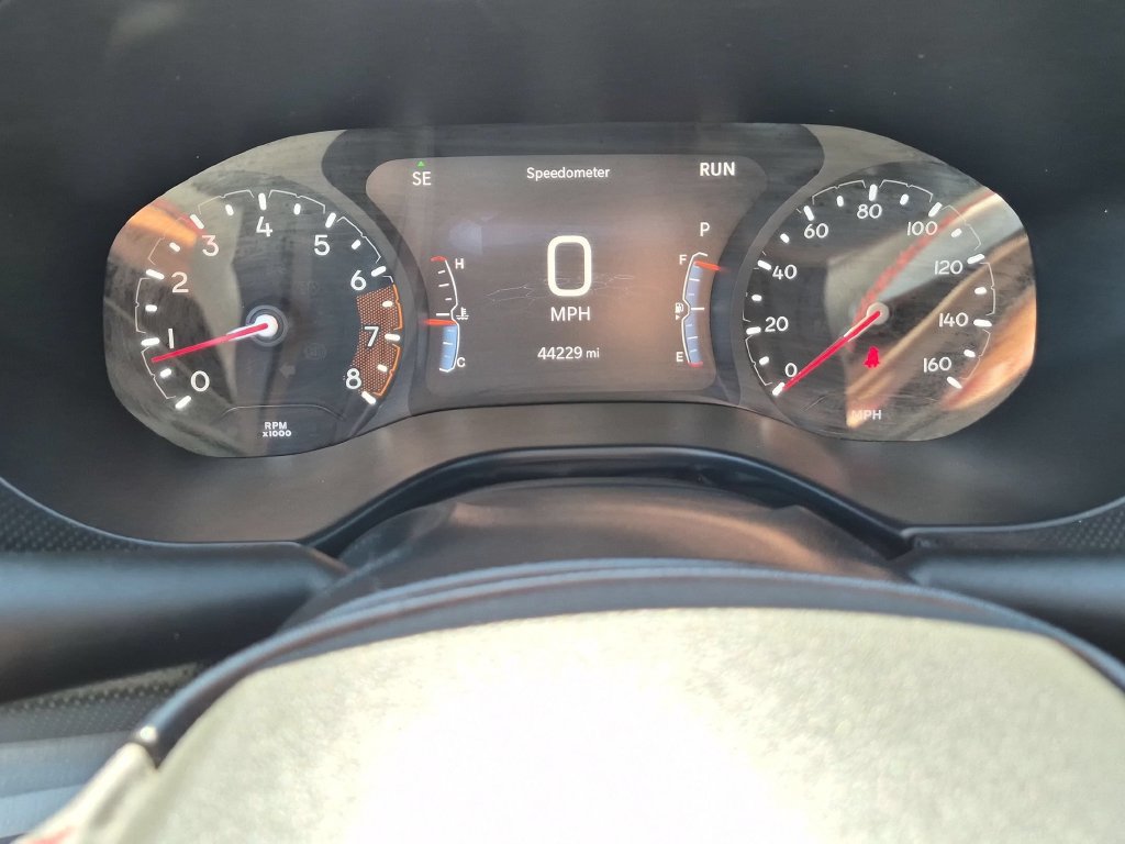Used 2025 Jeep Compass Trailhawk AWD/4WD image 12