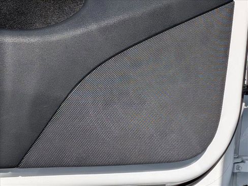 Used 2023 Tesla Model Y Long Range image 14