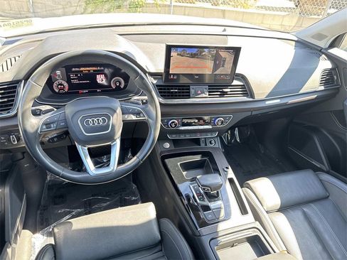 Used 2022 Audi Q5 2.0T Premium Plus w/ Premium Plus Package image 10