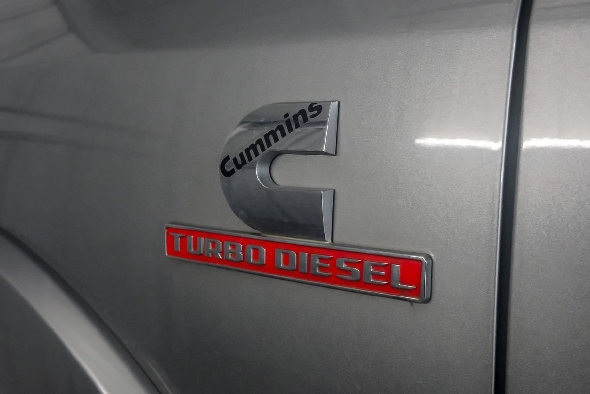 Used 2022 RAM 3500 Limited AWD/4WD image 54