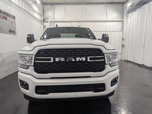 Used 2024 RAM 2500 Big Horn w/ Sport Appearance Package image 4